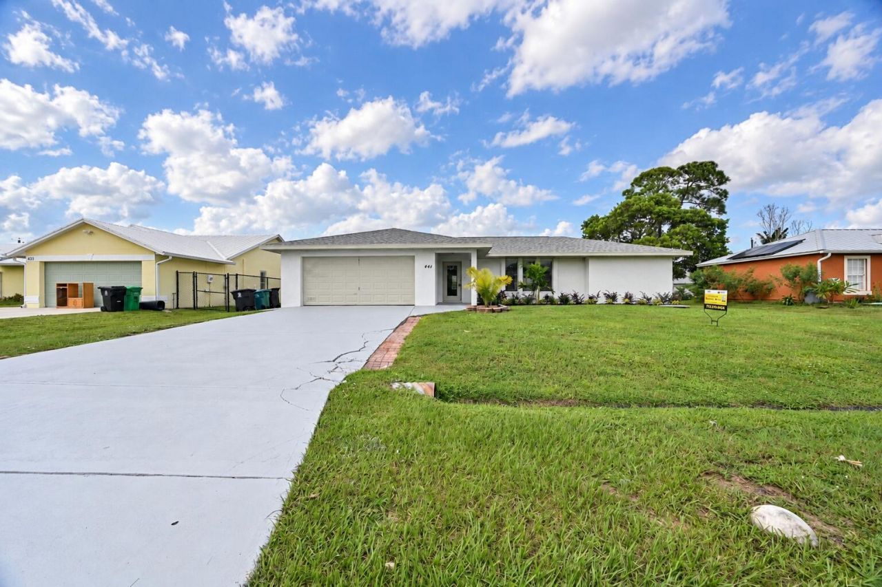 441 SE Guava Terrace, Port Saint Lucie, FL 34983 Photo