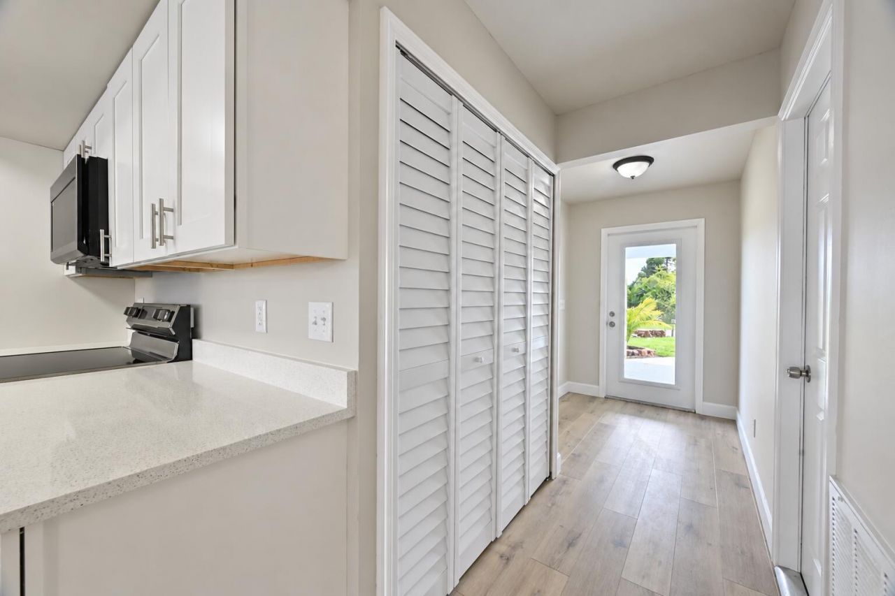 441 SE Guava Terrace, Port Saint Lucie, FL 34983 Photo