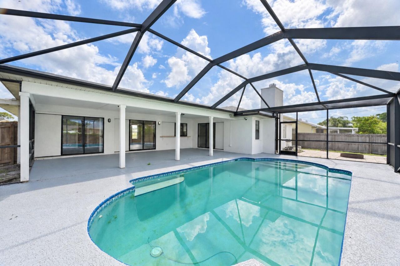 441 SE Guava Terrace, Port Saint Lucie, FL 34983 Photo