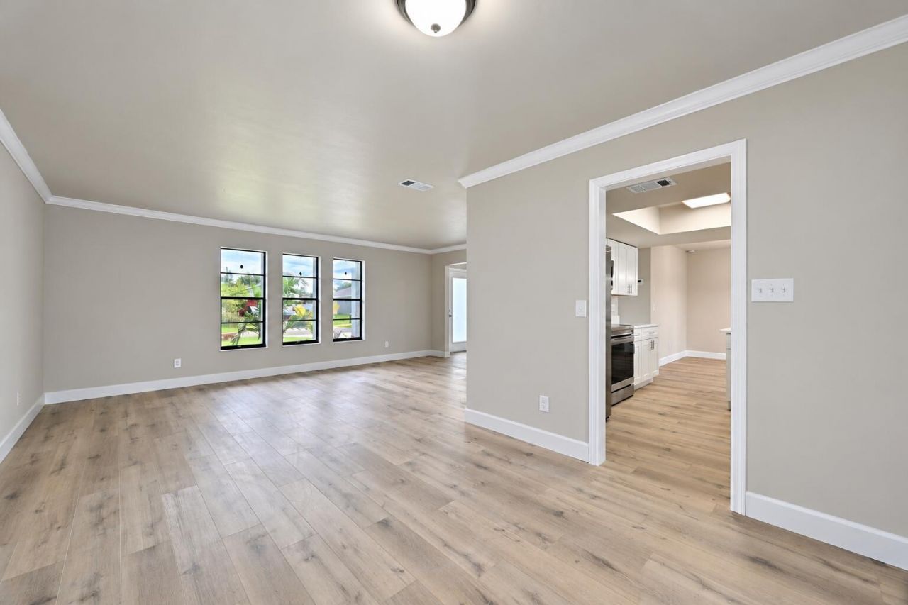 441 SE Guava Terrace, Port Saint Lucie, FL 34983 Photo