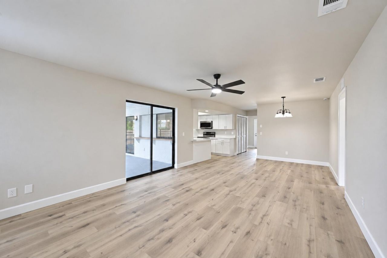 441 SE Guava Terrace, Port Saint Lucie, FL 34983 Photo