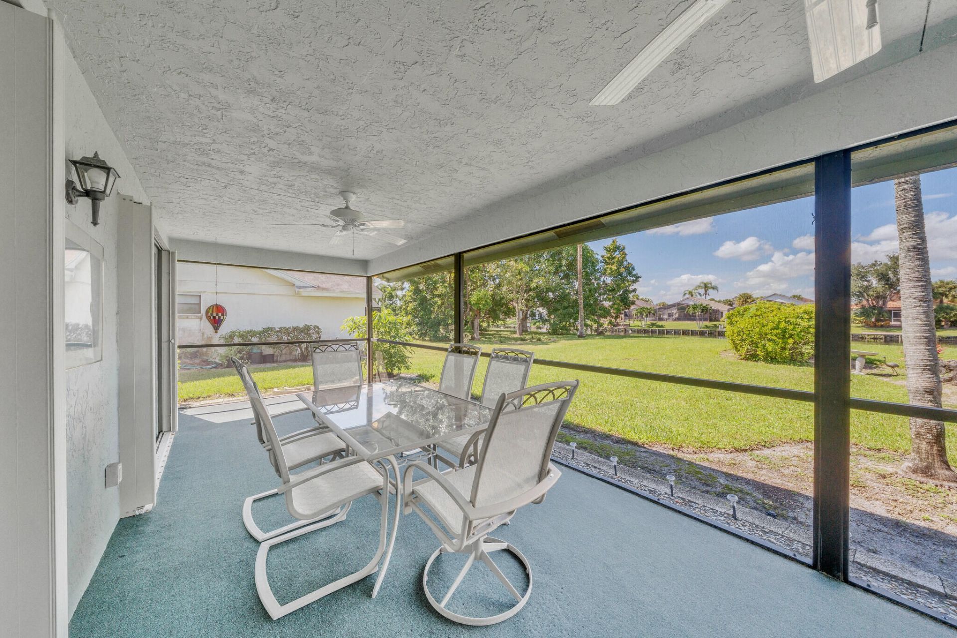 142 Parkwood Drive, Royal Palm Beach, FL 33411 Photo