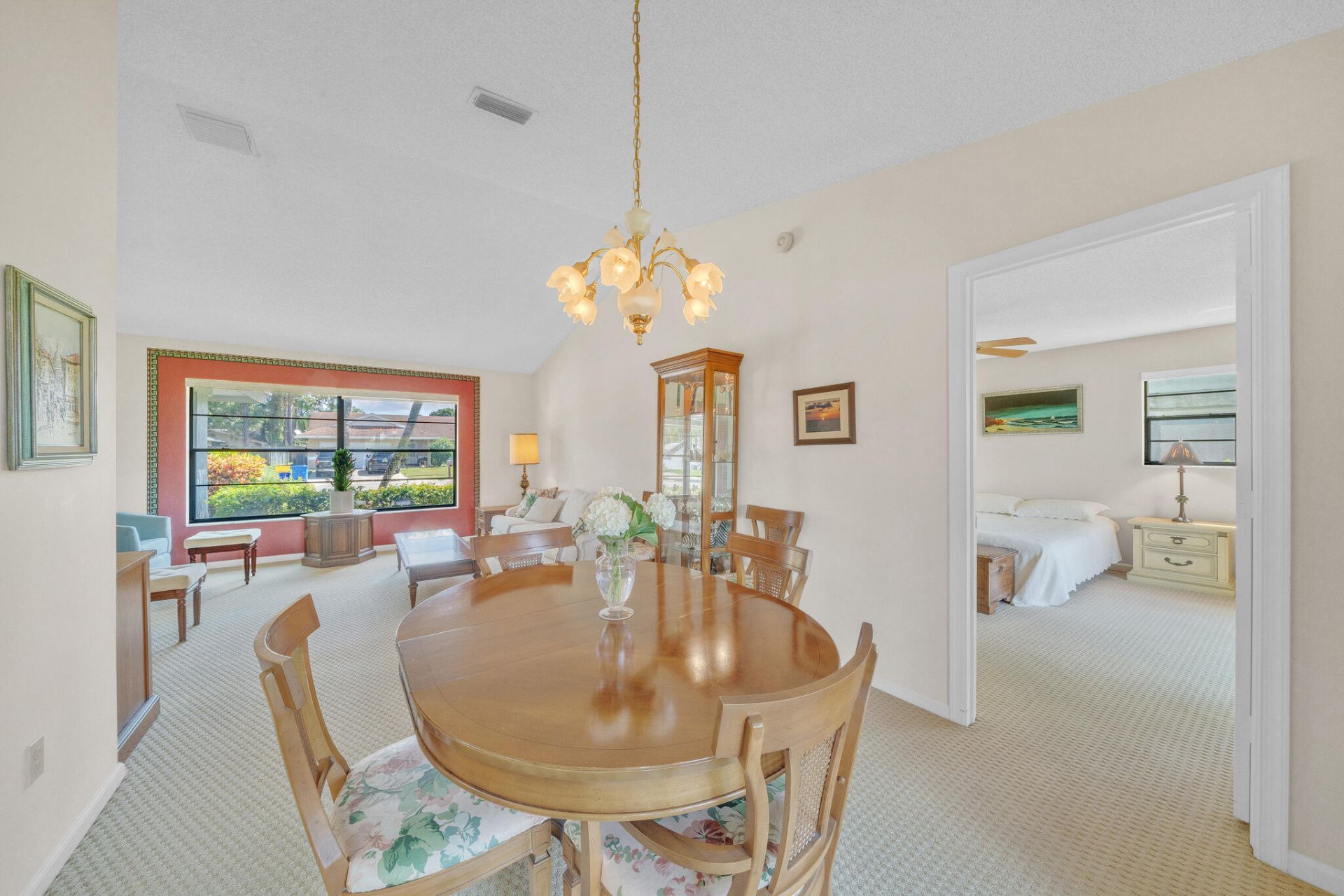 142 Parkwood Drive, Royal Palm Beach, FL 33411 Photo