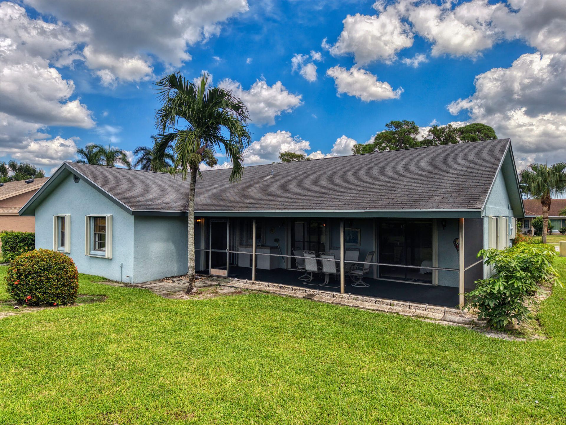 142 Parkwood Drive, Royal Palm Beach, FL 33411 Photo