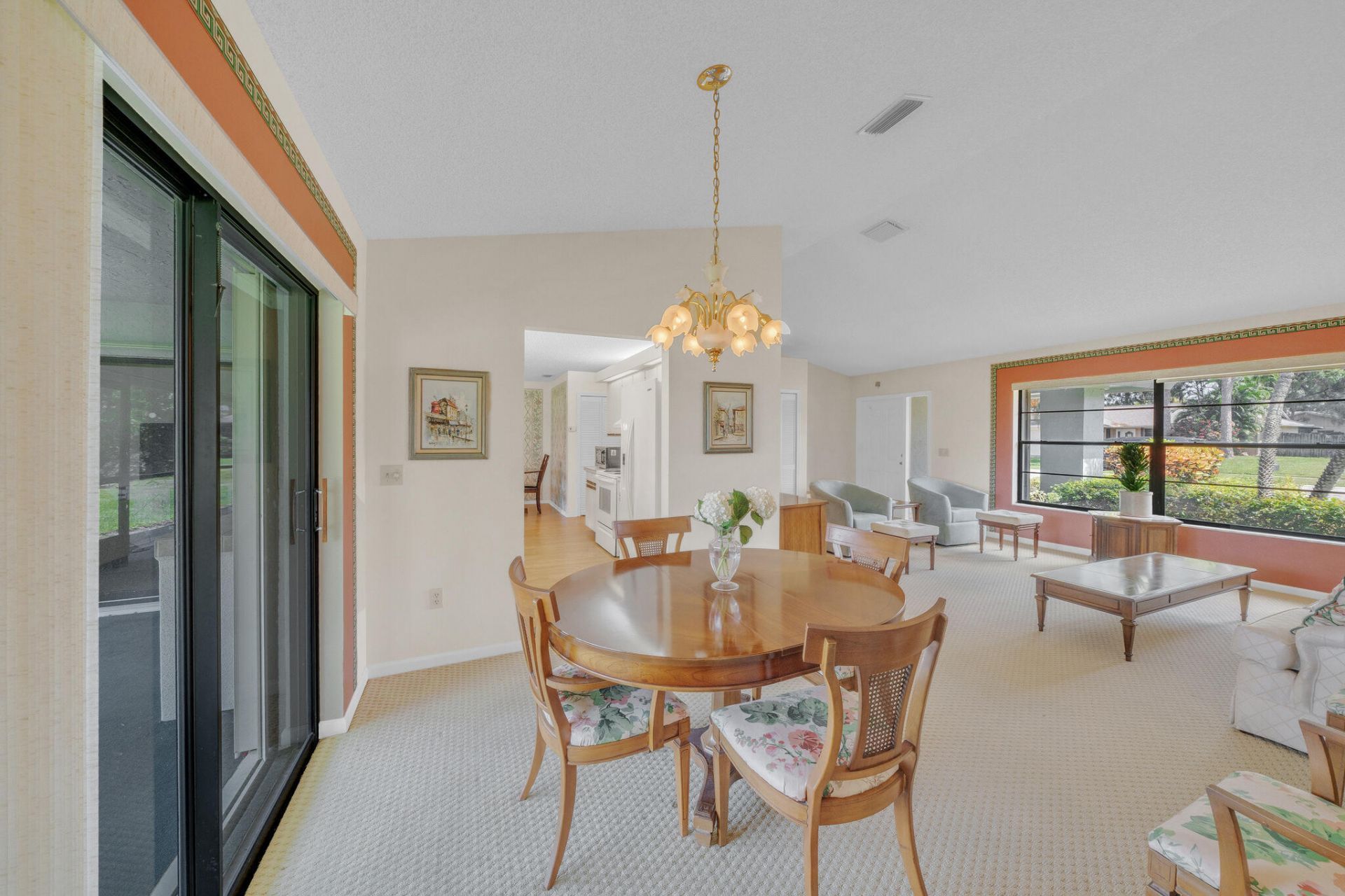 142 Parkwood Drive, Royal Palm Beach, FL 33411 Photo