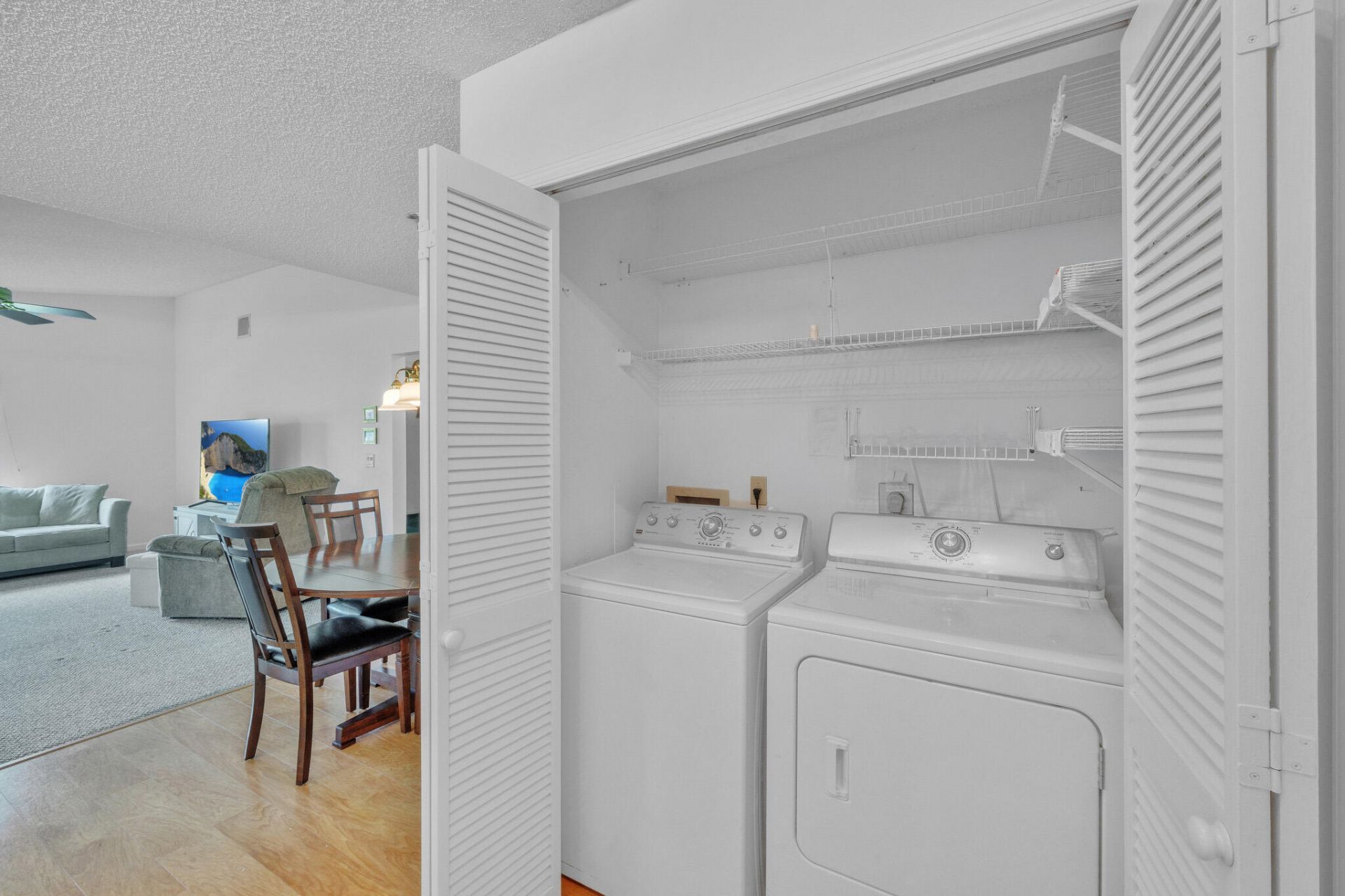 142 Parkwood Drive, Royal Palm Beach, FL 33411 Photo