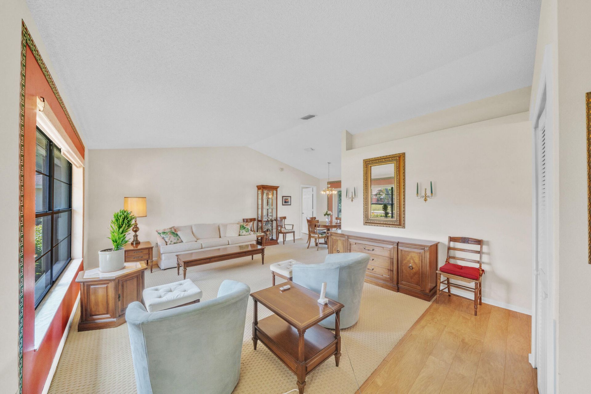 142 Parkwood Drive, Royal Palm Beach, FL 33411 Photo