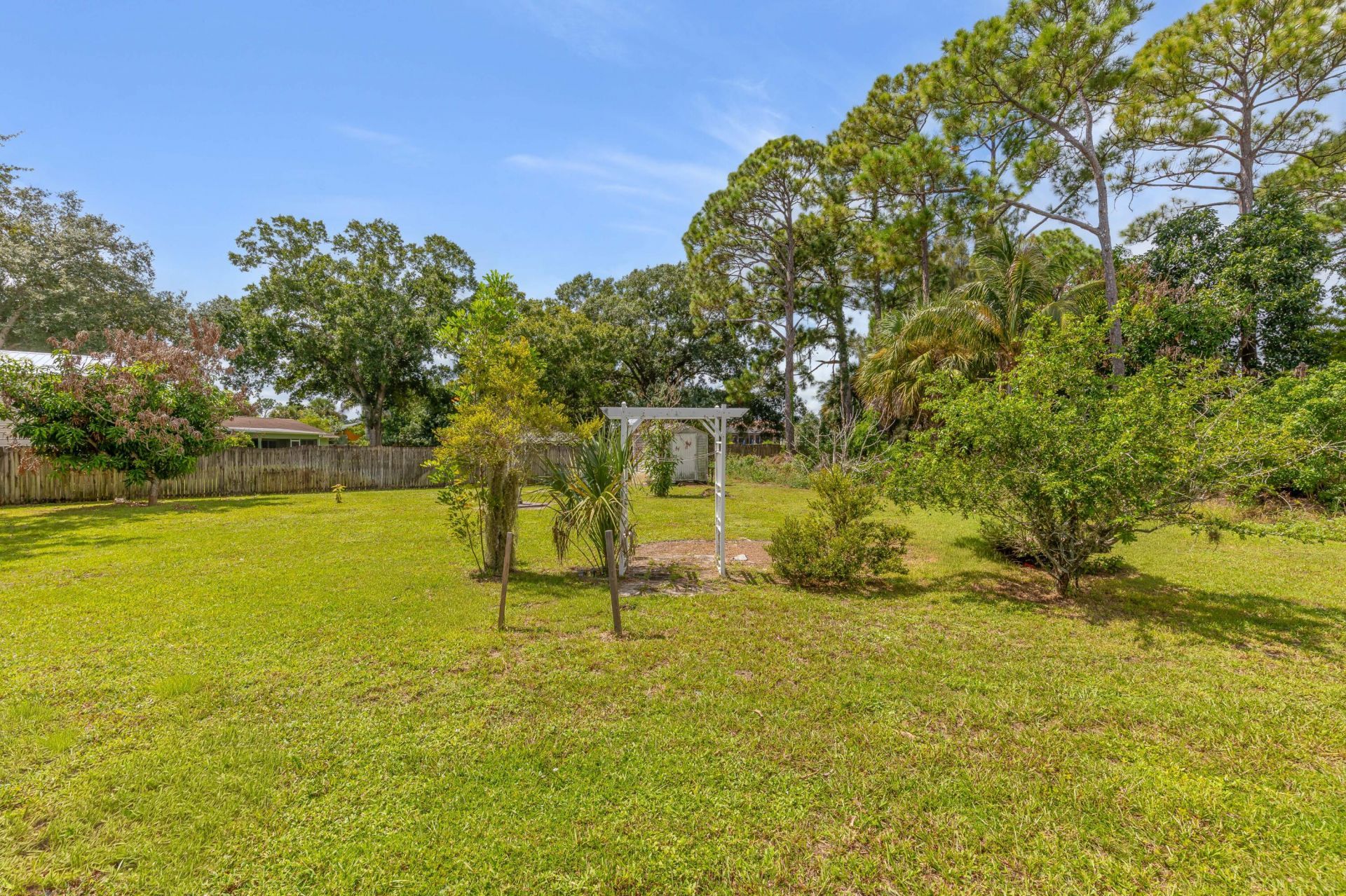 1098 SW Sw Du Bois Avenue, Port Saint Lucie, FL 34953 Photo