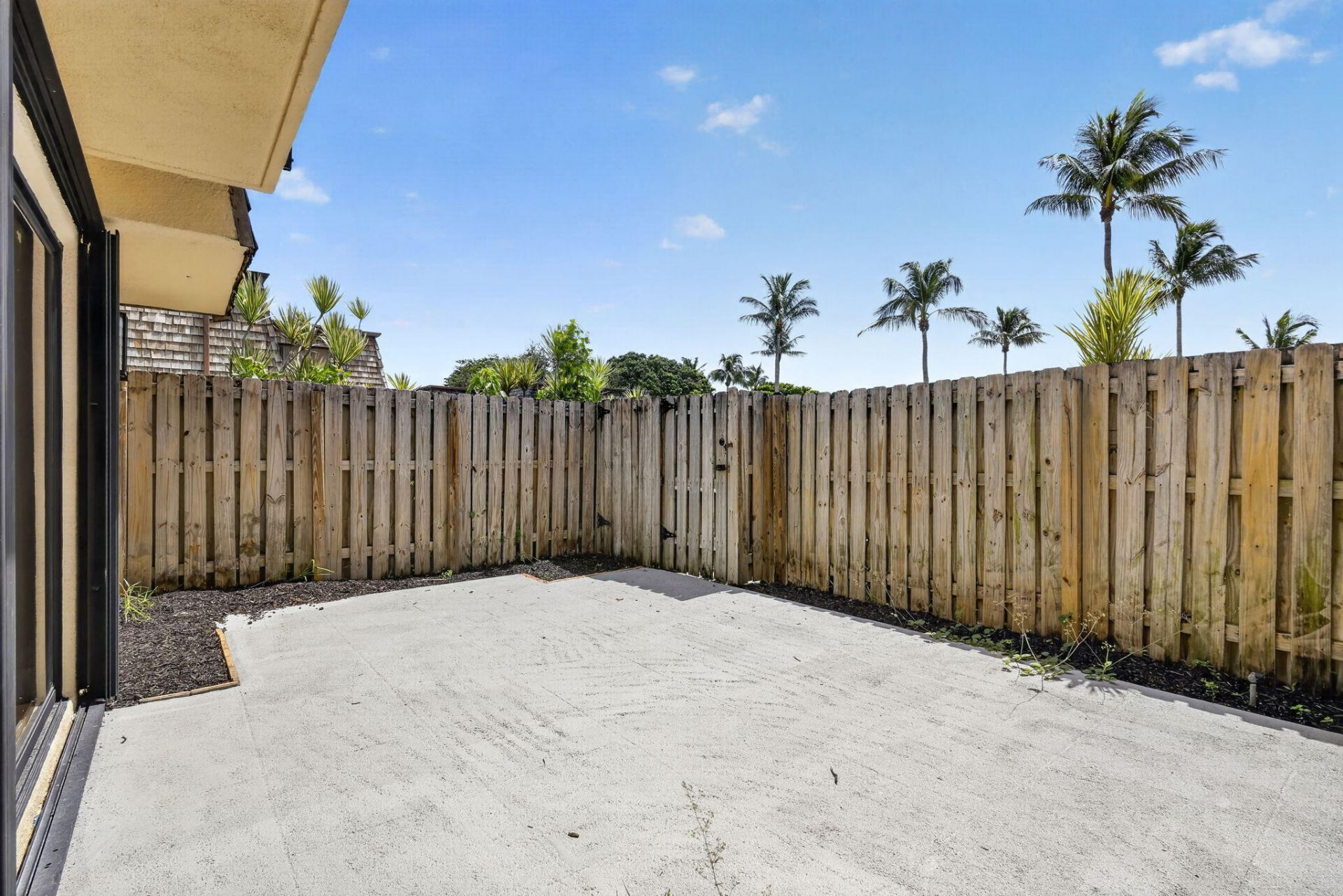 126 Lake Arbor Drive, Palm Springs, FL 33461 Photo