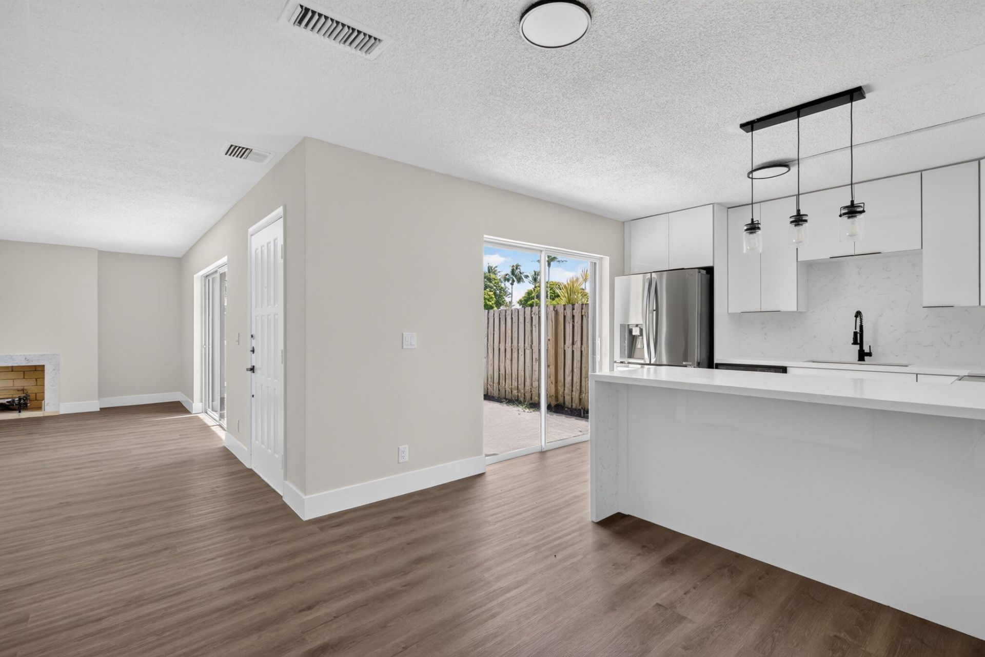 126 Lake Arbor Drive, Palm Springs, FL 33461 Photo