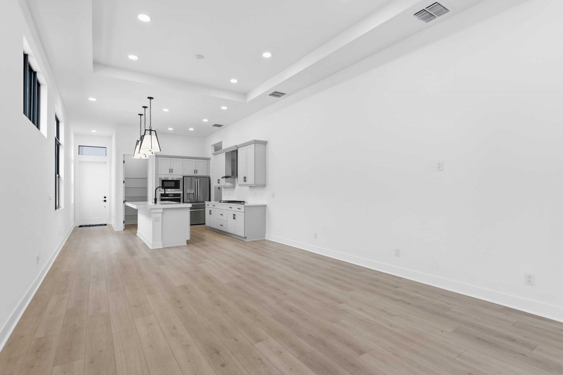382 SE Via Sangro, Port Saint Lucie, FL 34952 Photo