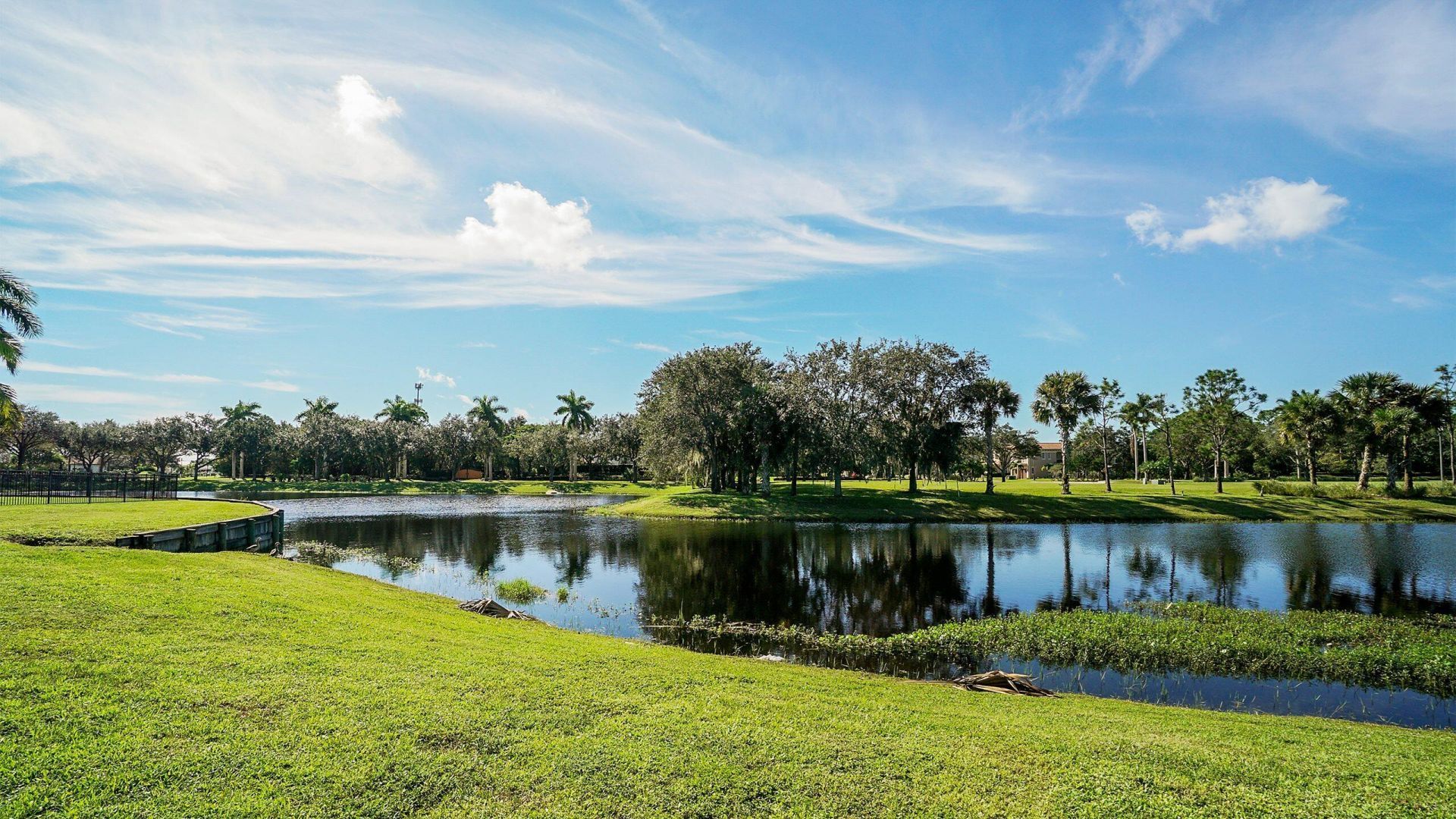 382 SE Via Sangro, Port Saint Lucie, FL 34952 Photo