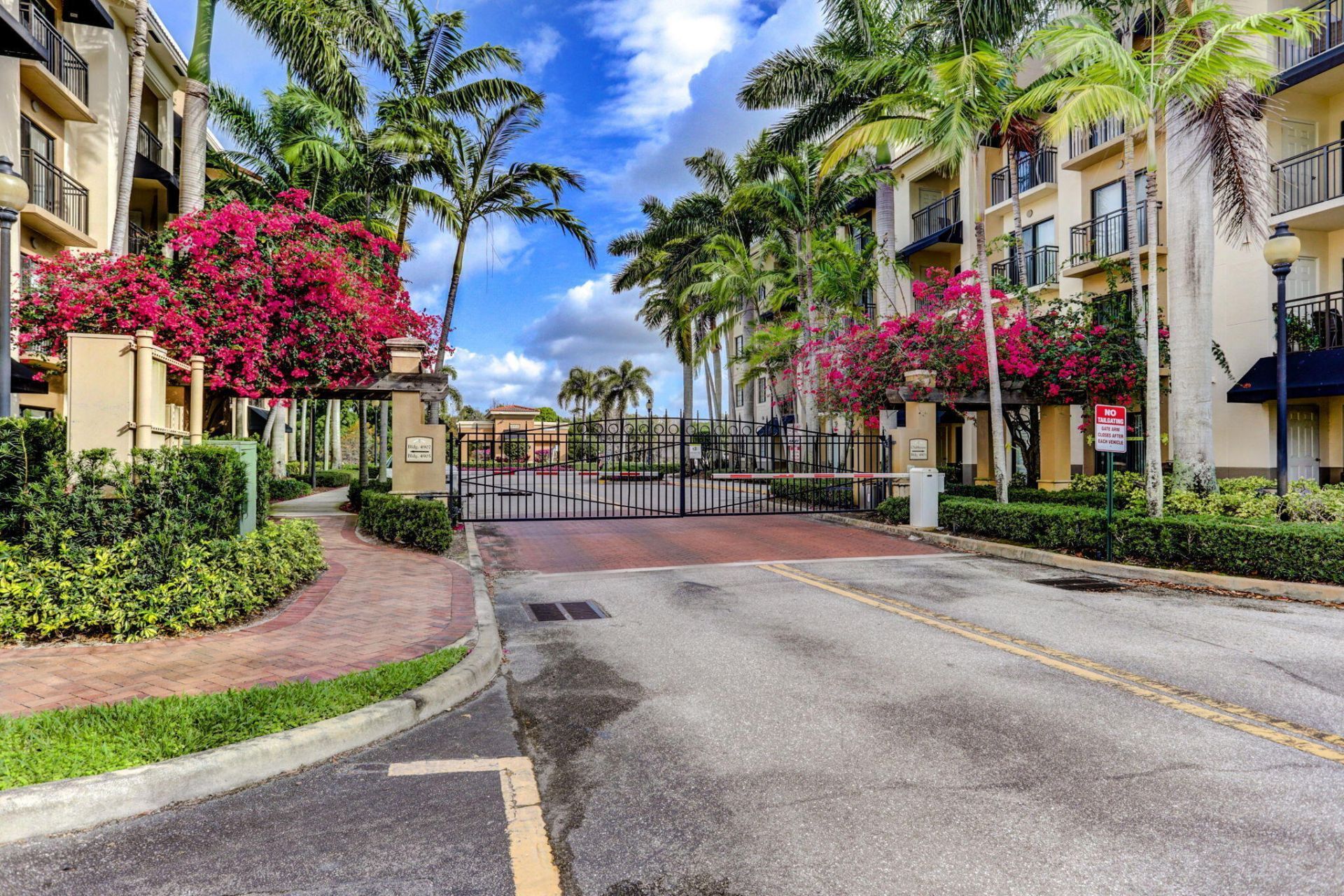 4907 Midtown Lane, Unit 1306, Palm Beach Gardens, FL 33418 Photo
