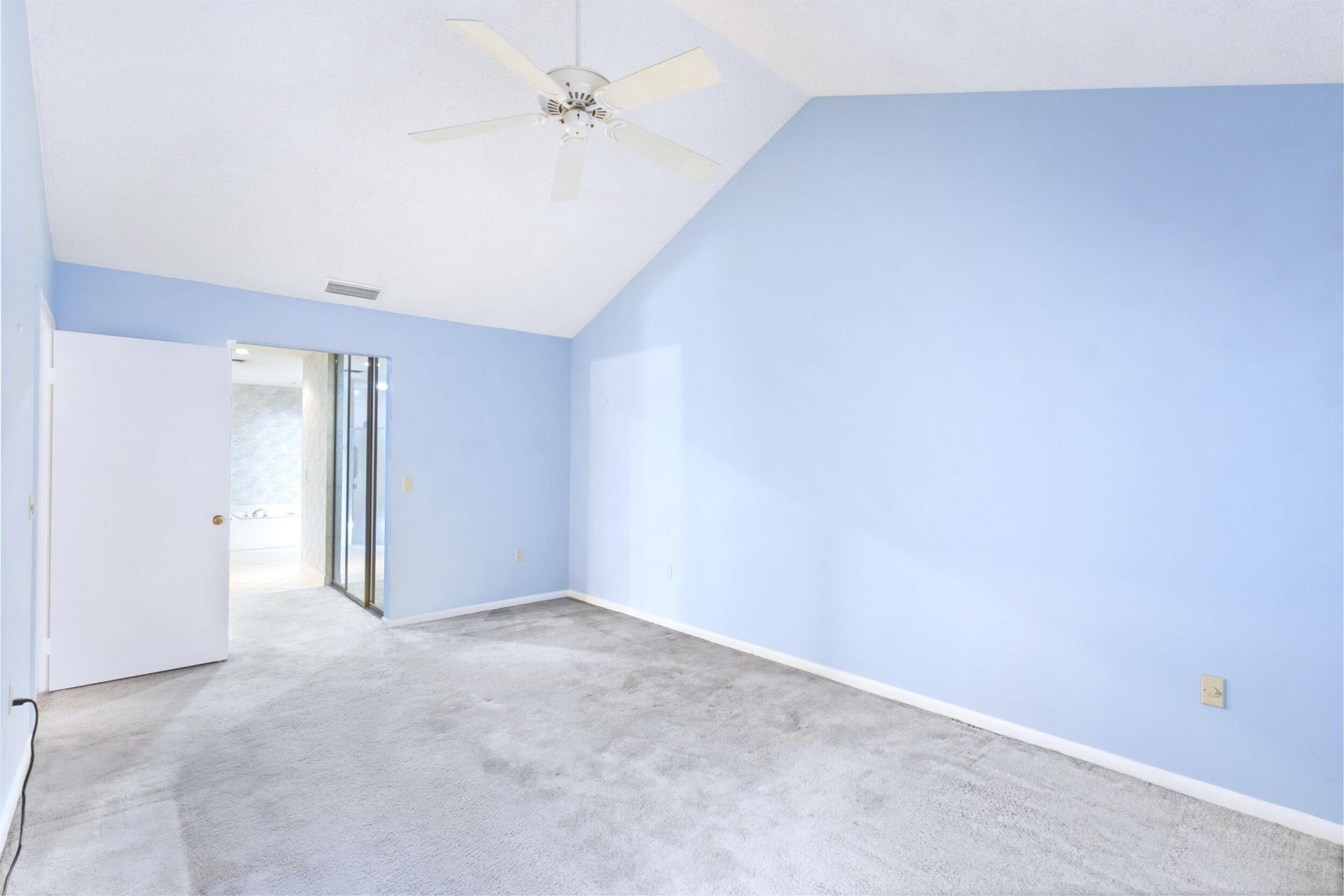 2845 Duquesne Circle, West Palm Beach, FL 33409 Photo