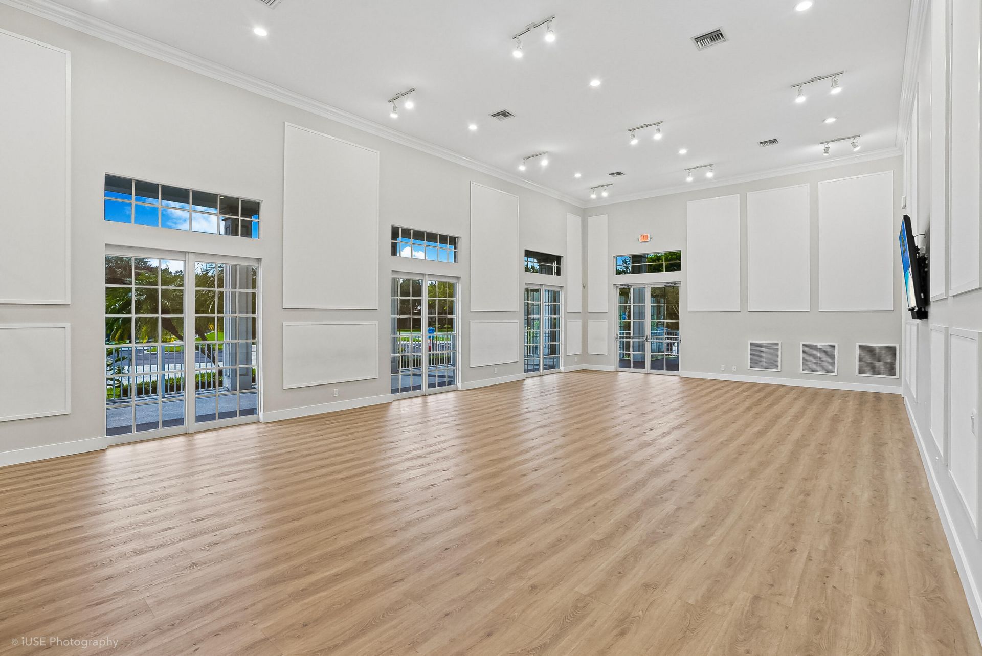 127 Palm Beach Plantation Boulevard, West Palm Beach, FL 33411 Photo