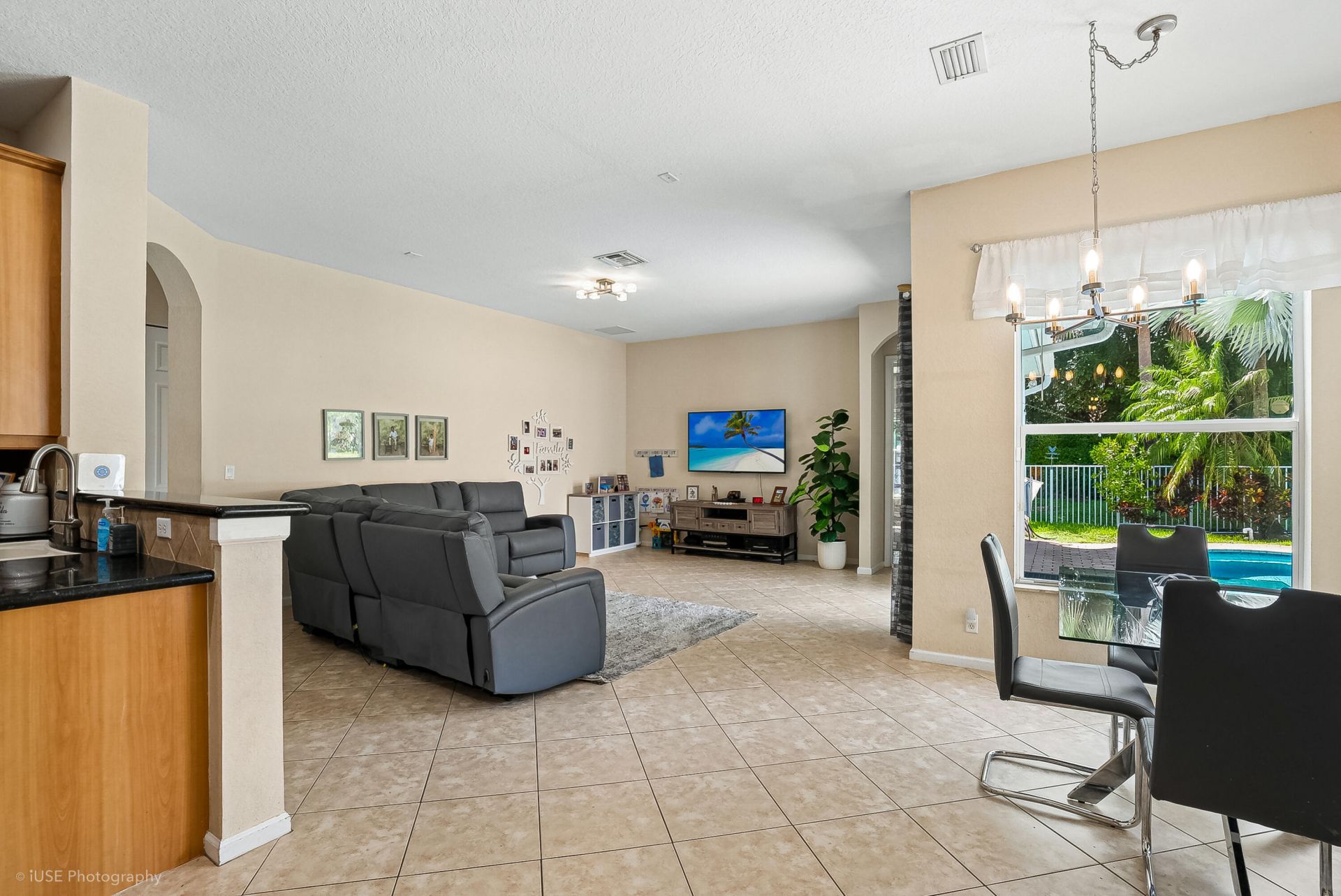 127 Palm Beach Plantation Boulevard, West Palm Beach, FL 33411 Photo