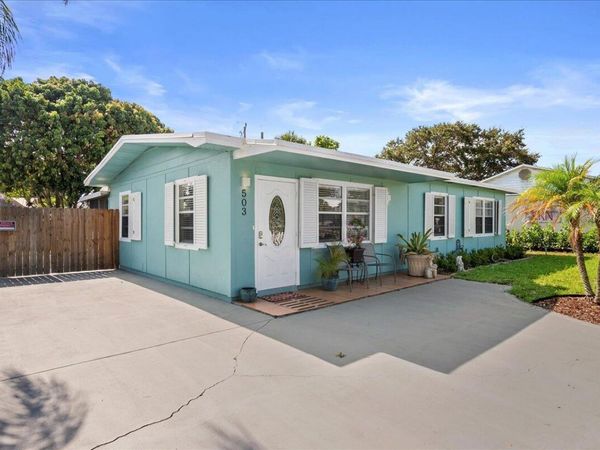 503 N PENNOCK Lane, Jupiter, FL 33458