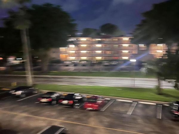 1040 COUNTRY CLUB Drive, Unit 306, Margate, FL 33063