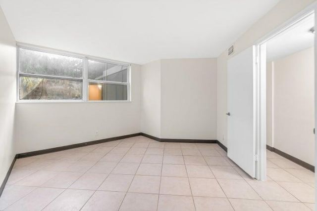 1880 N Congress Avenue, Unit 104, West Palm Beach, FL 33401 Photo