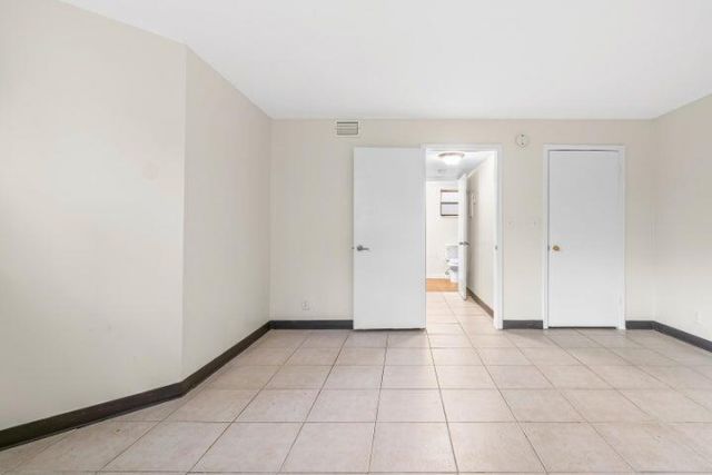 1880 N Congress Avenue, Unit 104, West Palm Beach, FL 33401 Photo