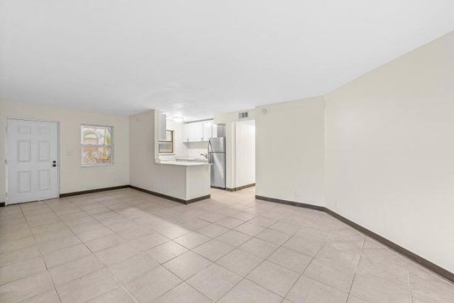 1880 N Congress Avenue, Unit 104, West Palm Beach, FL 33401 Photo