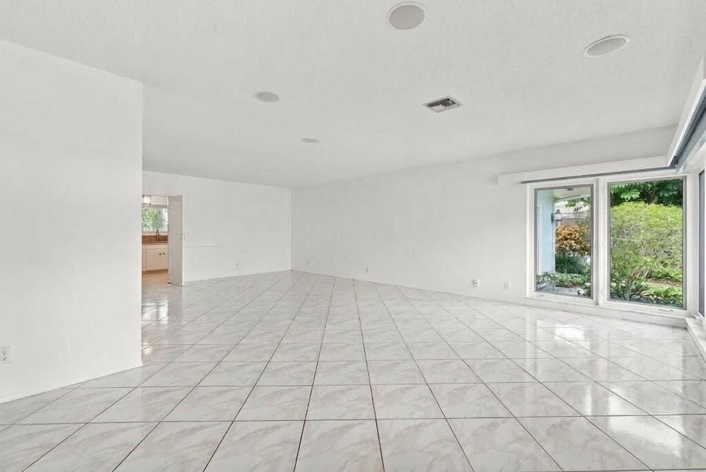 1431 S Ocean Boulevard, Unit 28, Pompano Beach, FL 33062 Photo