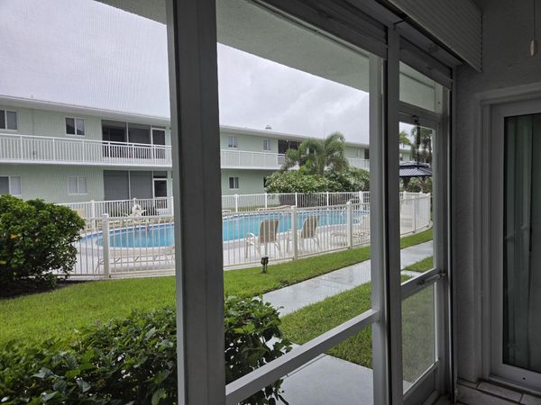 2100 NE 38TH Street, Unit 110, Lighthouse Point, FL 33064