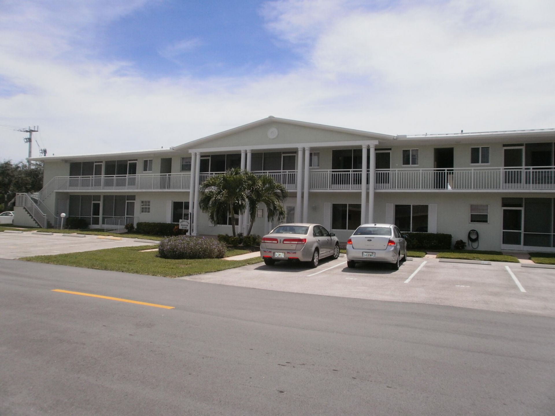 2100 NE 38th Street, Unit 110, Lighthouse Point, FL 33064 Photo