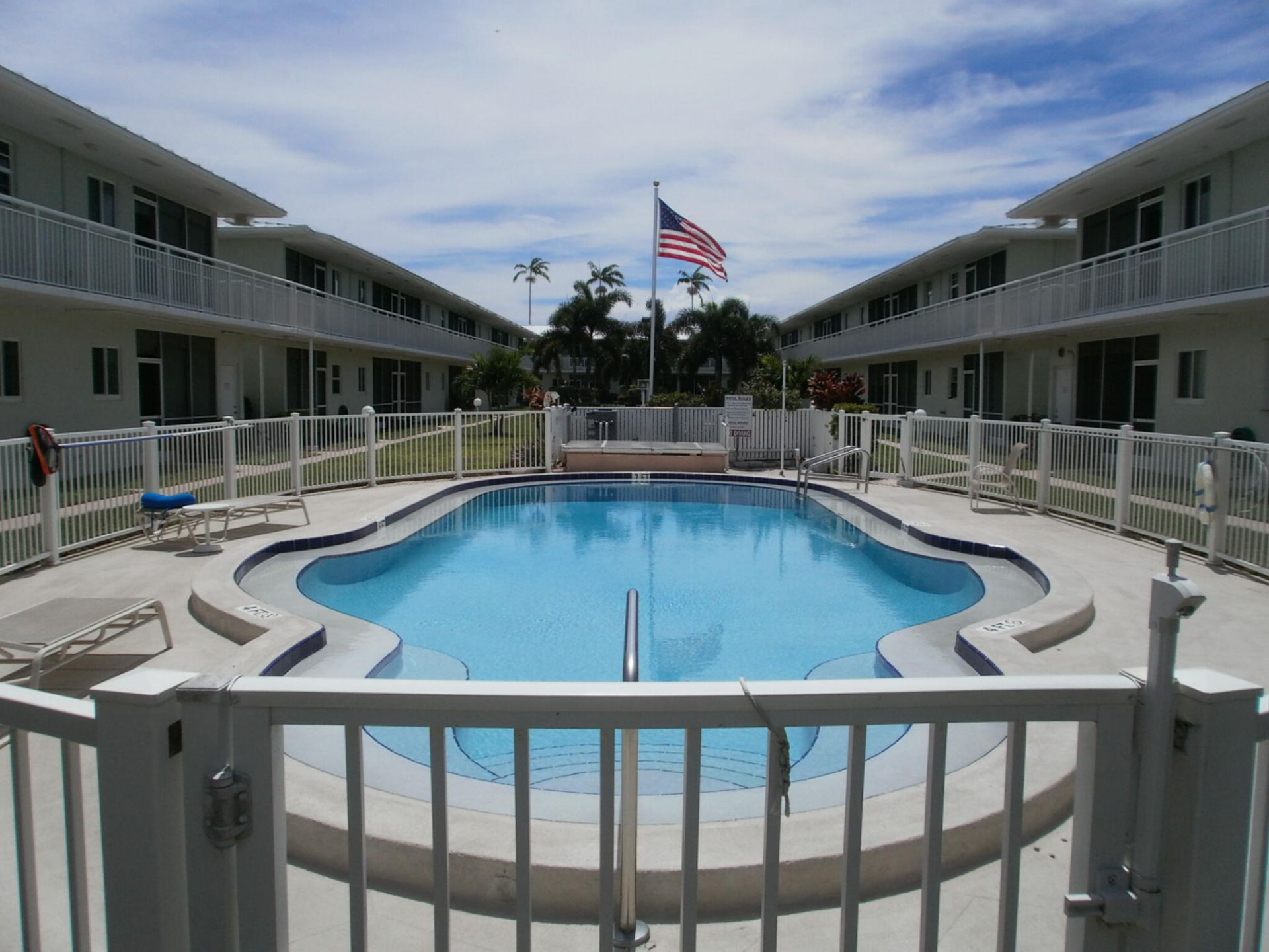 2100 NE 38th Street, Unit 110, Lighthouse Point, FL 33064 Photo