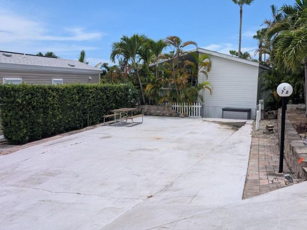 900 JUNO OCEAN Walk, Juno Beach, FL 33408