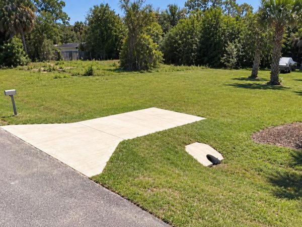 8003 Lockwood Drive, Fort Pierce, FL 34951