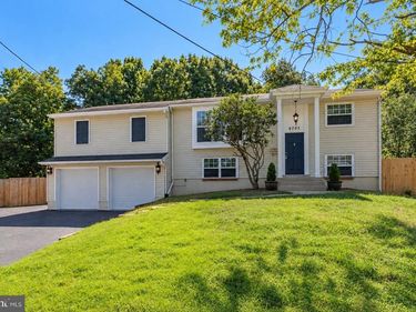 9703 FAIRMONT AVENUE , MANASSAS, VA 20109