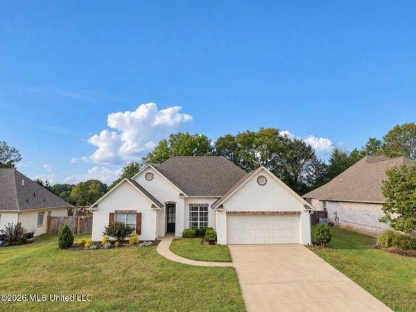 106 Sweetbriar Circle, Canton, MS 39046
