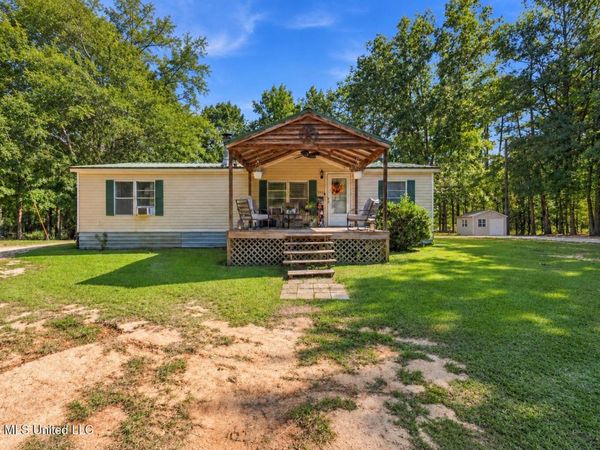 3805 SW Pricedale Drive, Summit, MS 39666