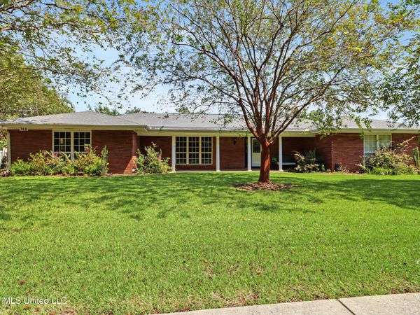 768 Hengen Lane, Biloxi, MS 39532