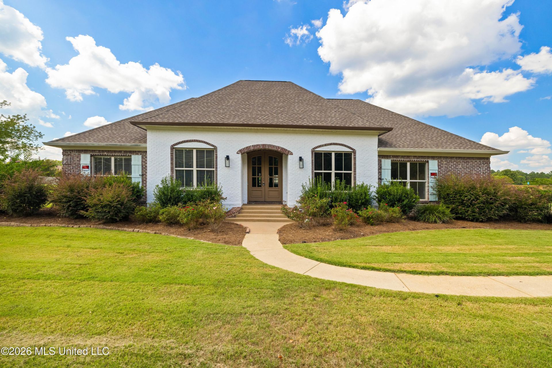 118 Flowers Lane, Brandon, MS 39047 Main Photo