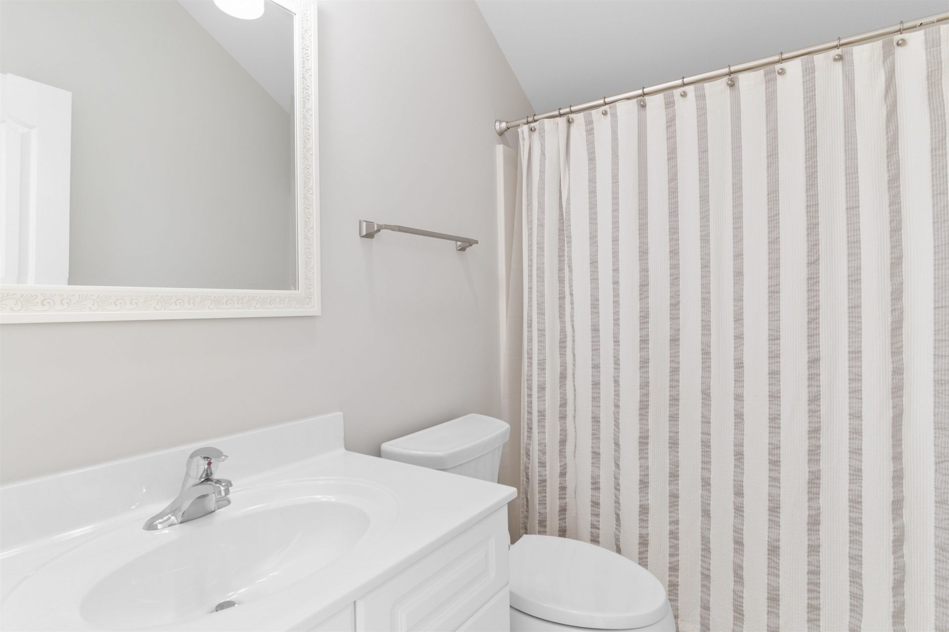 809 Sunswept Ct.  Photo 26