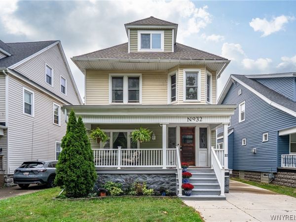 32 Red Jacket Parkway, Buffalo, NY 14220