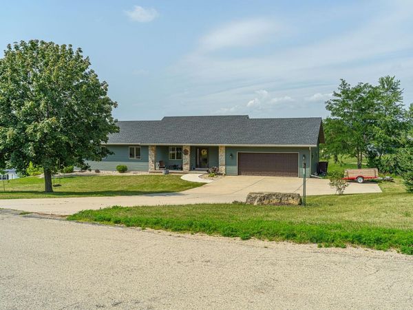 N3793 Jamberry Lane, Monroe, WI 53566