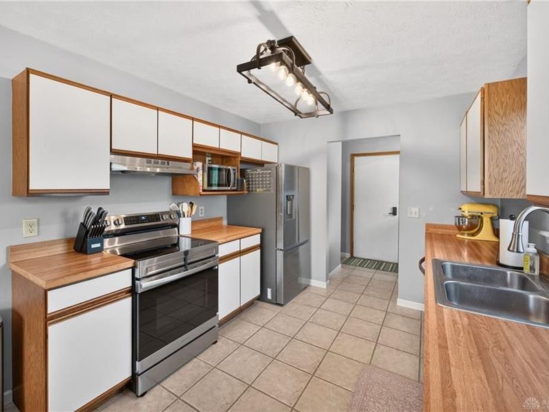 2509 Aberdeen Court, Troy, OH 45373 Photo 10