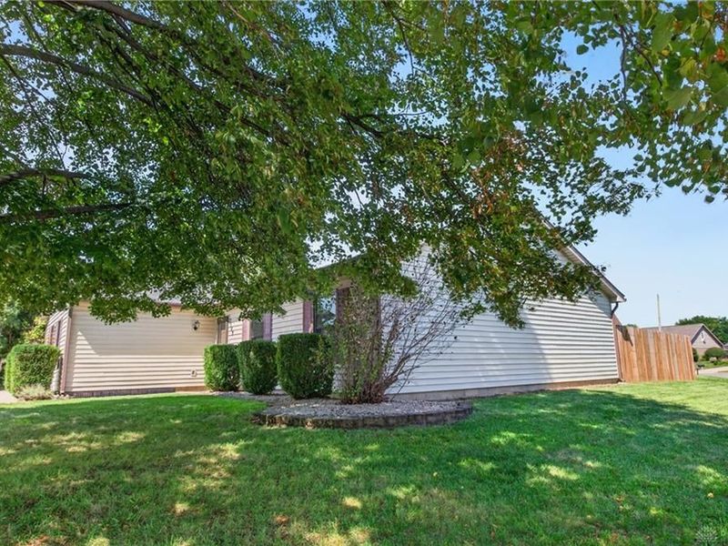 2509 Aberdeen Court, Troy, OH 45373 Photo 36
