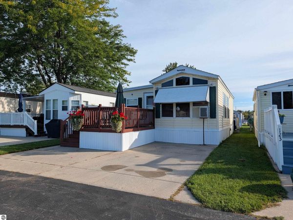 3675 Michigan Avenue E, Au Gres, MI 48703