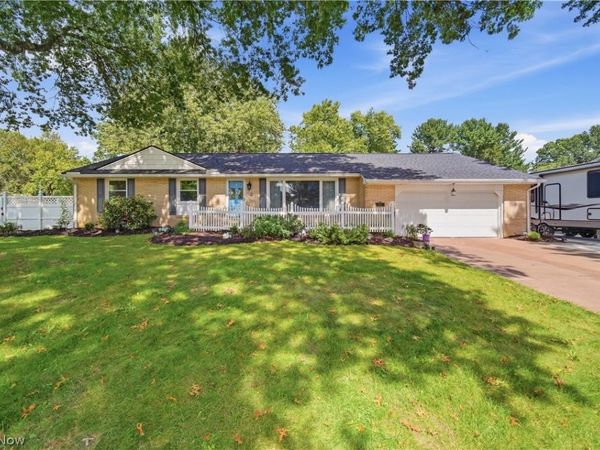 2769 Englewood Drive NE, Canton, OH 44721