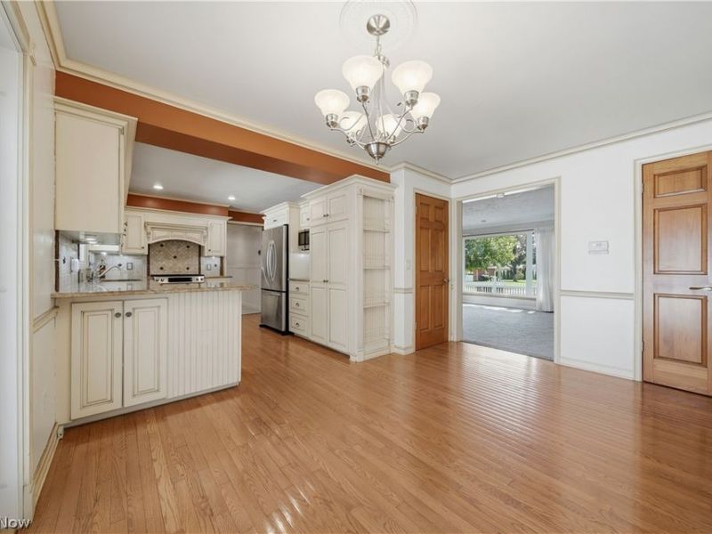 2769 Englewood Drive NE, Canton, OH 44721 Photo 11