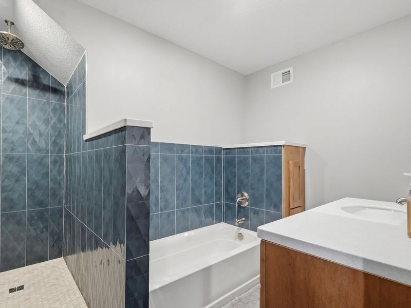 1394 Dewey Street , Dresden, OH 43821 Photo 17