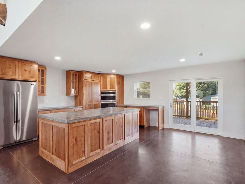 1394 Dewey Street , Dresden, OH 43821 Photo 9