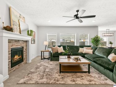 7806 S 199 Street, Gretna, NE 68028