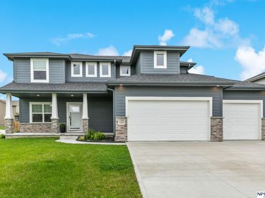 7806 S 199 Street, Gretna, NE 68028