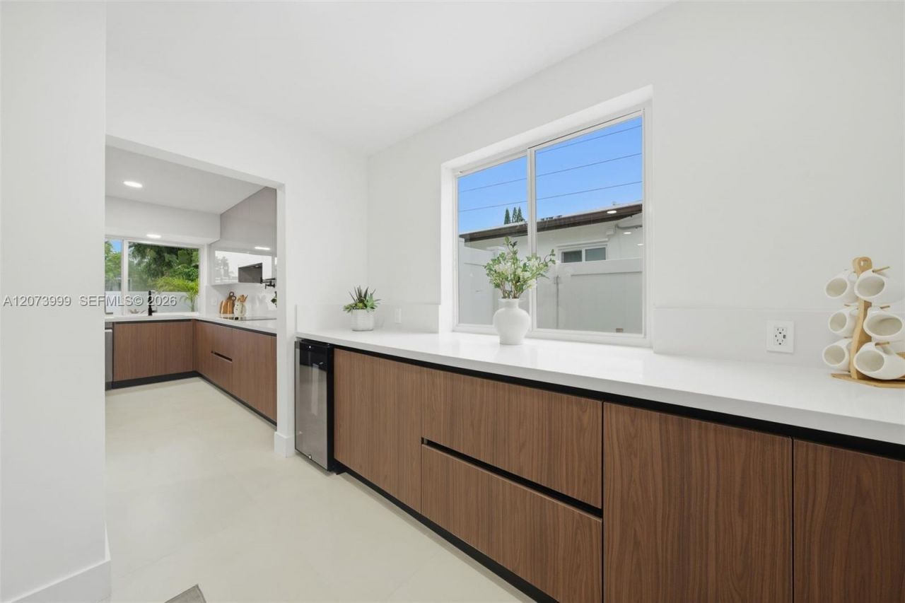 5518 Mckinley St , Hollywood, FL 33021 Photo