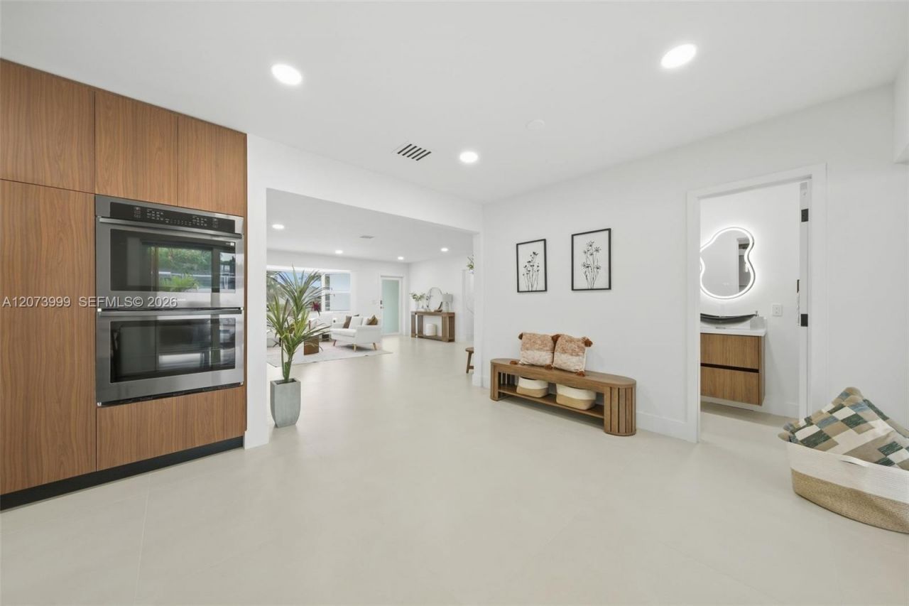 5518 Mckinley St , Hollywood, FL 33021 Photo